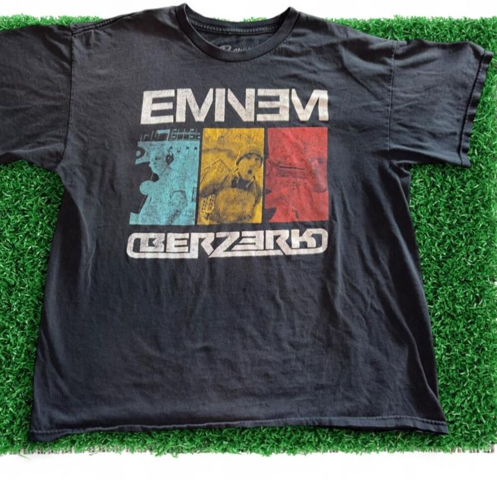 Unbranded Men's Black and Navy T-shirt